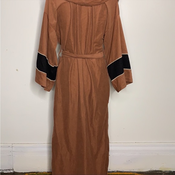 Vintage Robe - Picture 6 of 8